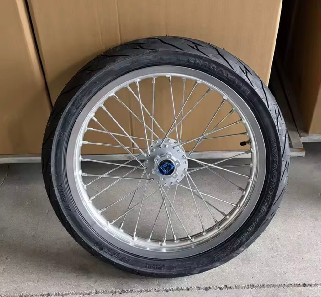 Surron LBX supermotos